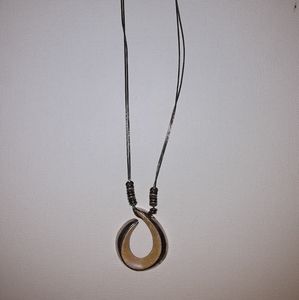 Chico's Ivory and silver necklace